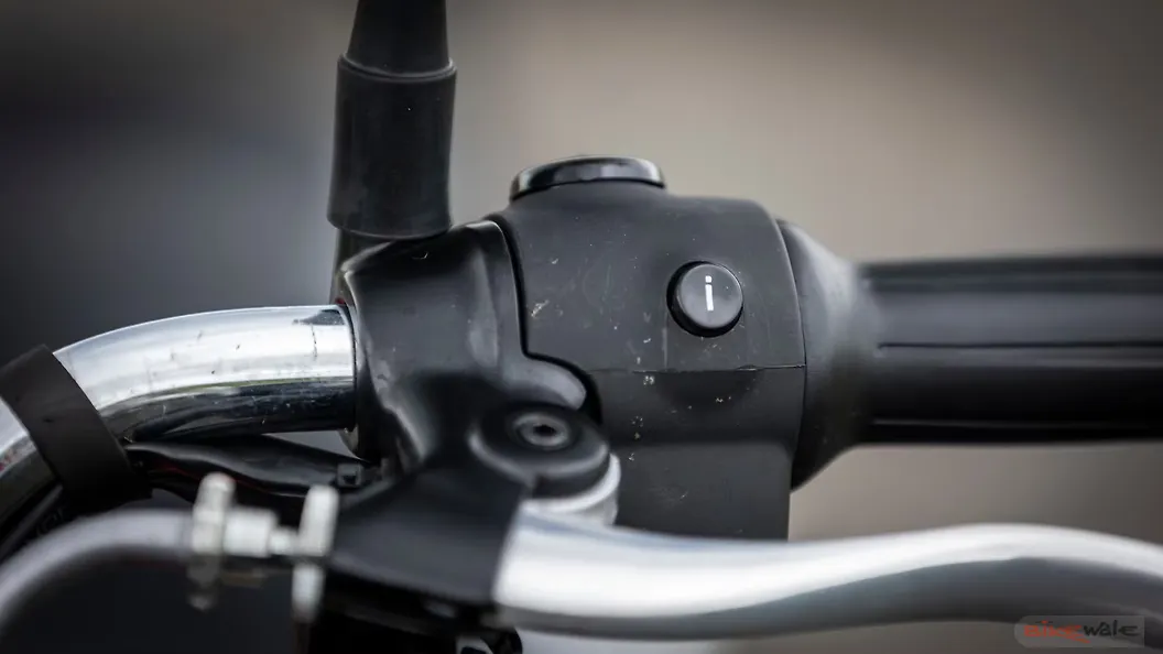 Royal Enfield Classic 350 Silencer/Muffler Image BikeWale