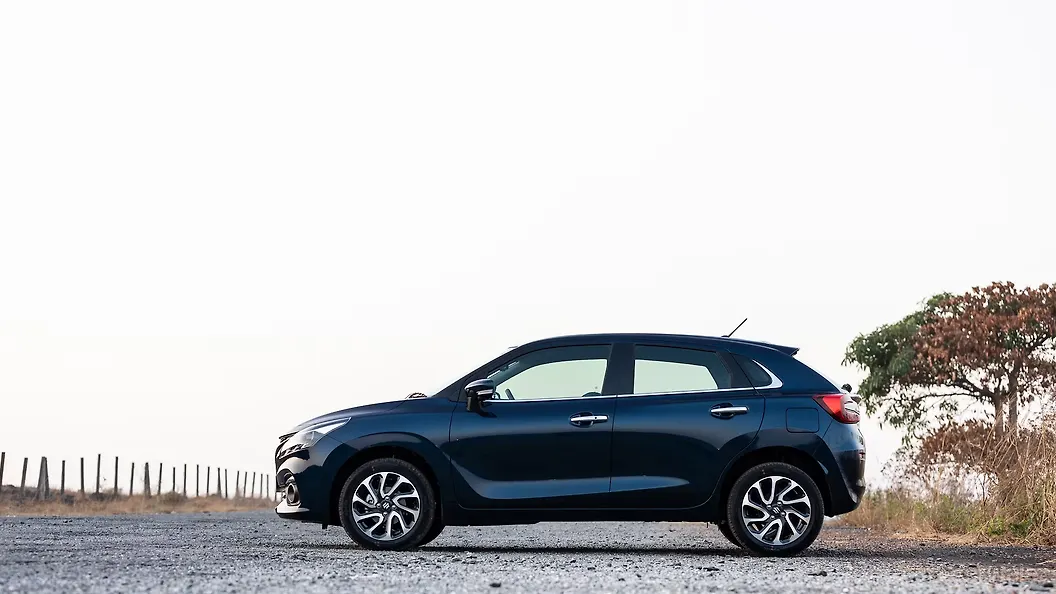 Baleno Left Side View Image, Baleno Photos in India CarWale