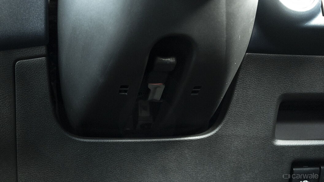 Maruti Suzuki Baleno Steering Adjustment Lever/Controller