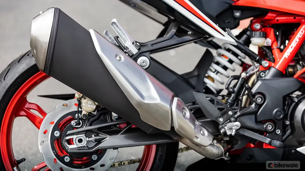 TVS Apache RR 310 Left Side Multifunction Switchgear Image BikeWale