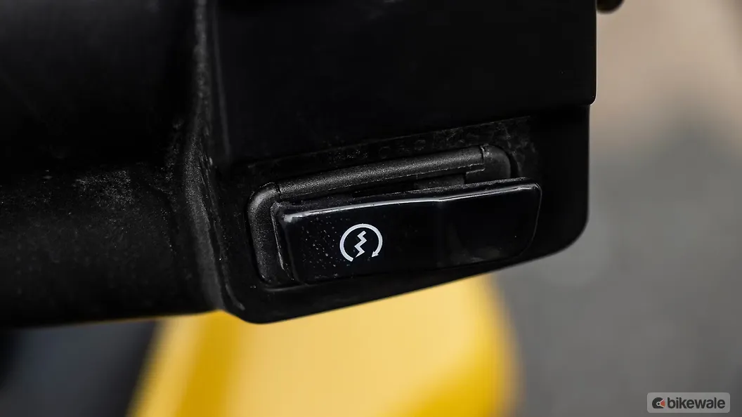 Yamaha Ray ZR 125 Head Light On/Off Switch Image – BikeWale