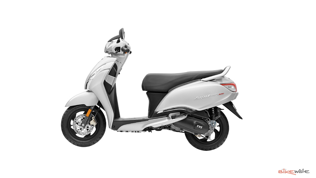 TVS Jupiter 125 Left Rear Three Quarter Image – BikeWale