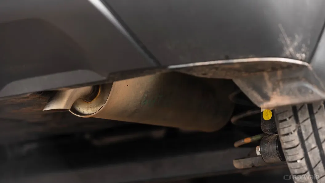 C3 Exhaust Pipes Image, C3 Photos in India CarWale