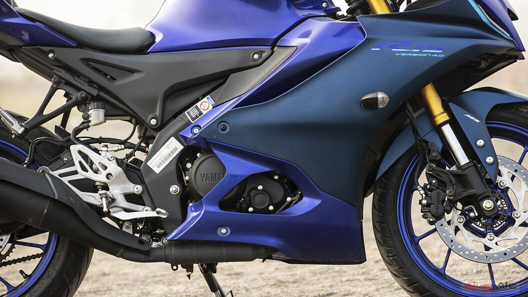 Yamaha R15 V4 Engine From Right Image – BikeWale