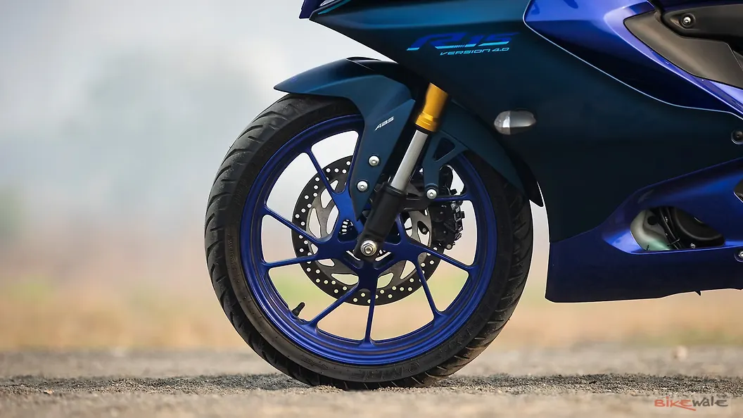 Yamaha R15 Wheel Yamaha R15 V4 Front Alloy Wheel Image – BikeWale