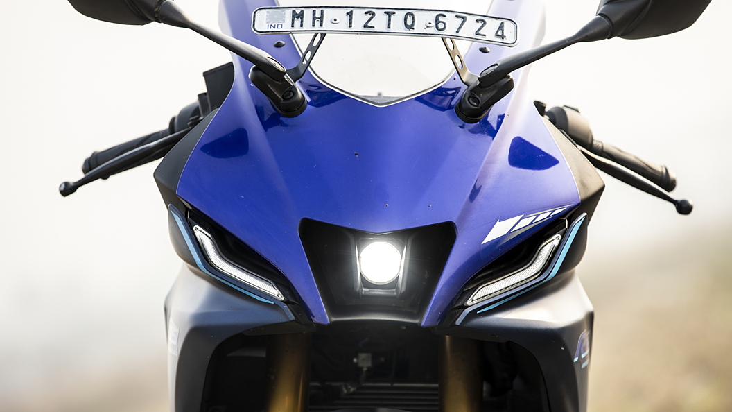 r15 v4 headlight price