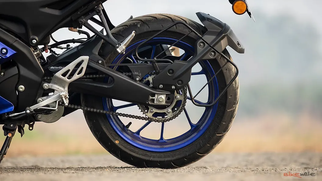 Yamaha R15 Wheel Yamaha R15 V4 Drive Chain and Sprocket Image – BikeWale