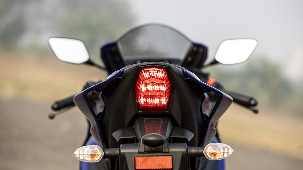 Yamaha r15 v2 tail best sale light price