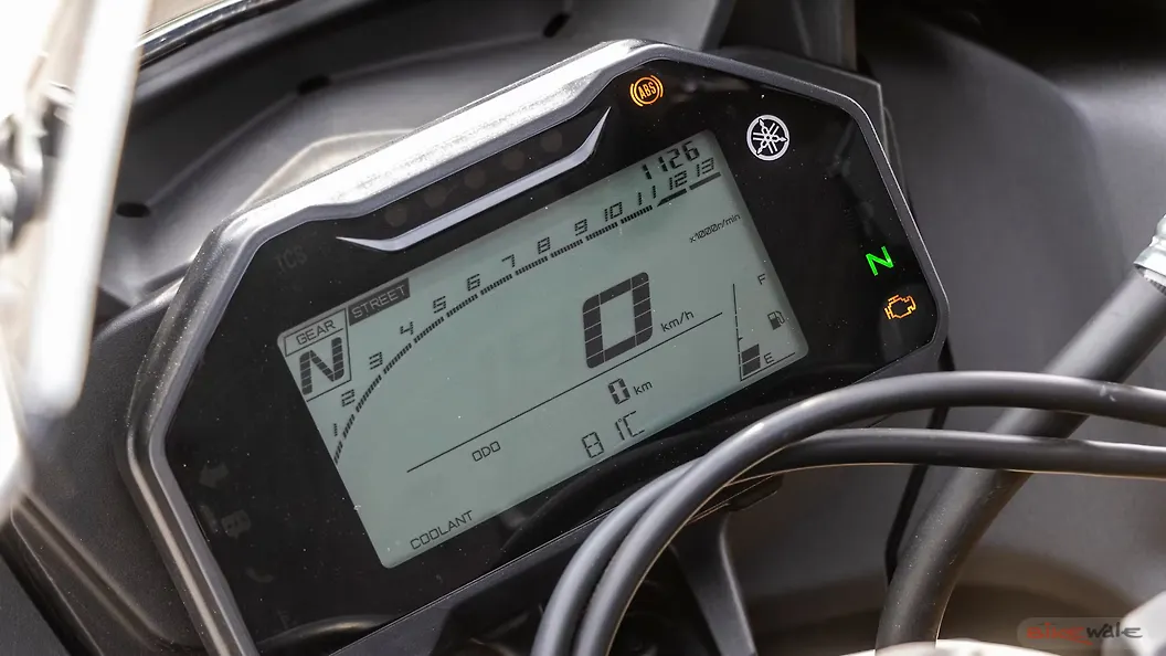 yamaha r15 meter