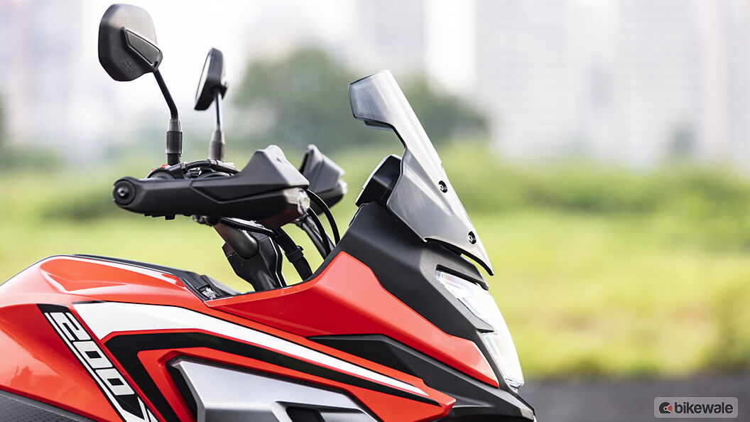 Honda CB200X windscreen Image – BikeWale