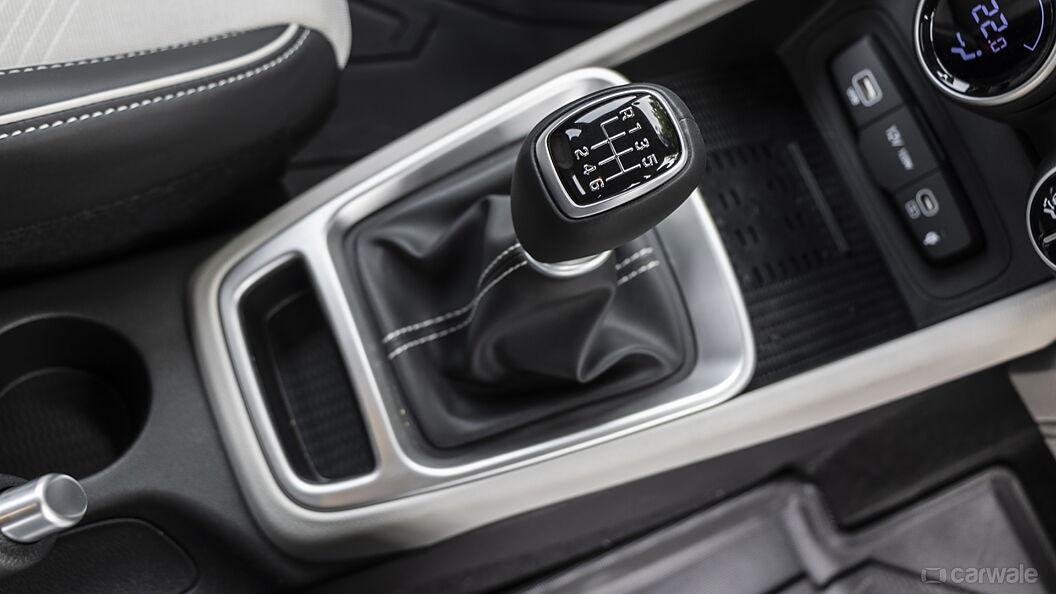 Discontinued Hyundai Venue 2022 Gear Shifter/Gear Shifter Stalk