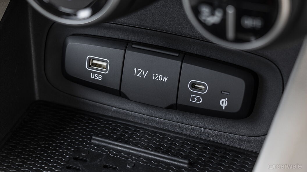 Discontinued Hyundai Venue 2022 USB Port/AUX/Power Socket/Wireless Charging