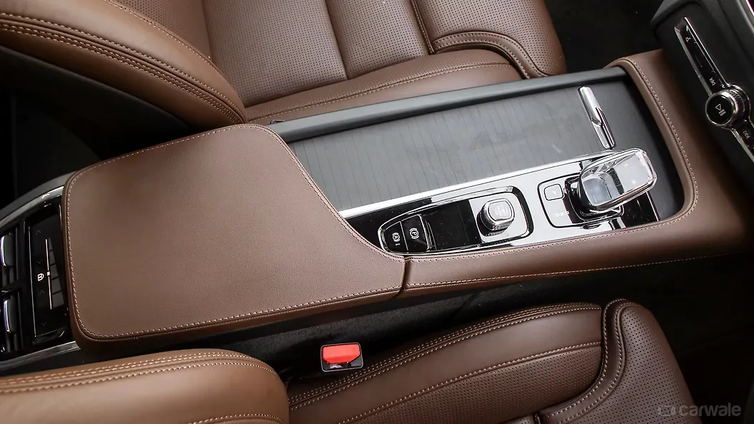 XC90 Center Console/Centre Console Storage Image, XC90 Photos in India