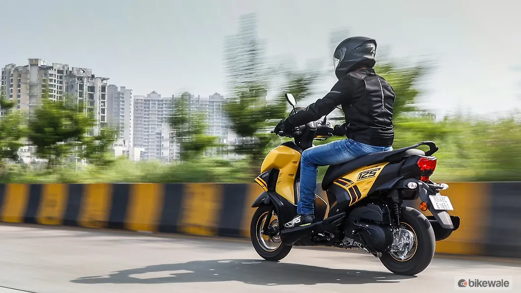 Yamaha Ray ZR 125 Rear View Image – BikeWale