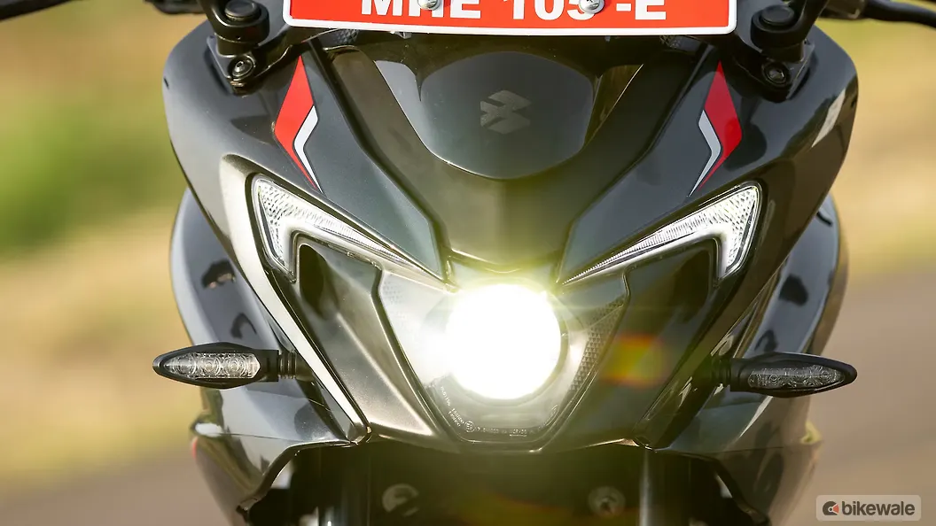 Bajaj Pulsar F250 Visor Image BikeWale
