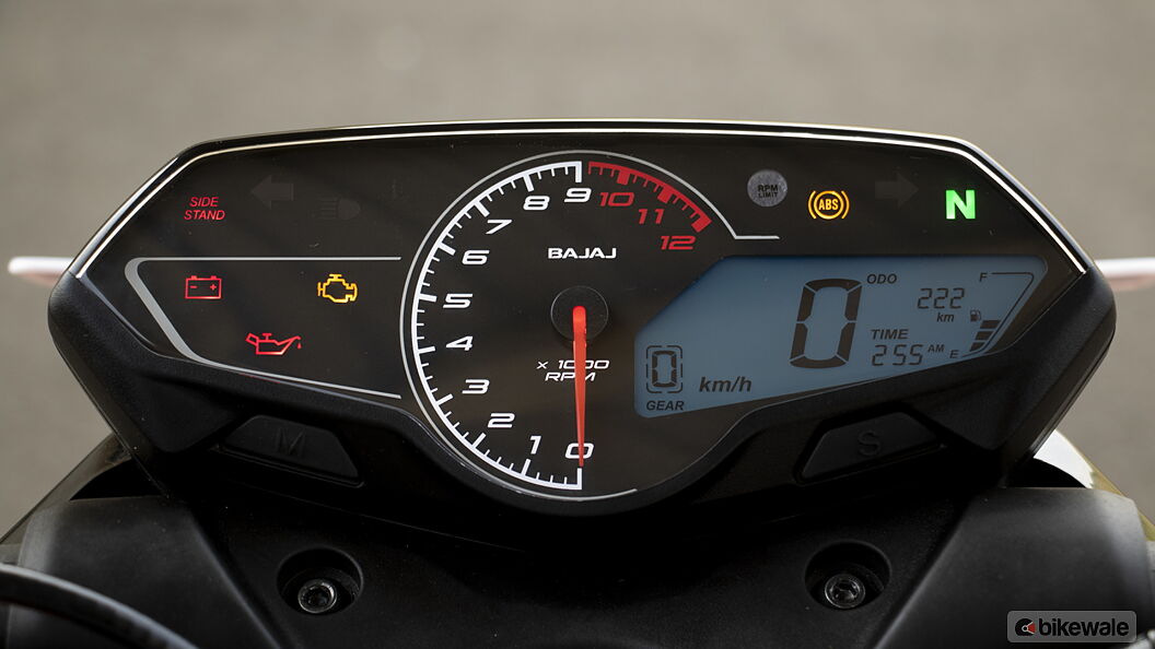 Bajaj Pulsar N250 Average Speed Indicator