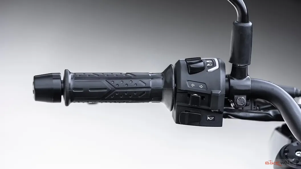 bike handle grip for pulsar 150