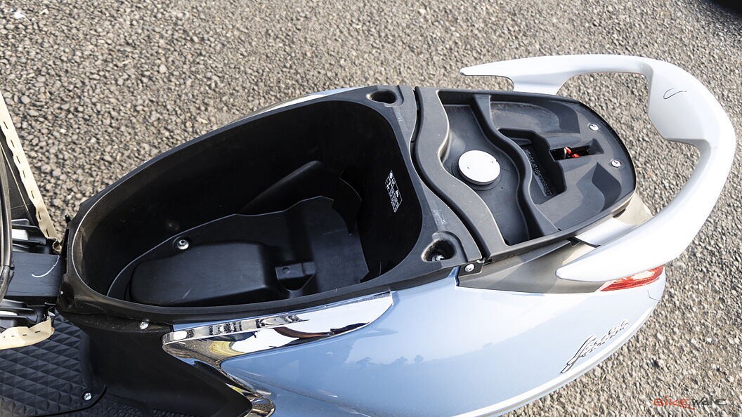 Yamaha Fascino 125 Underseat Storage Image BikeWale