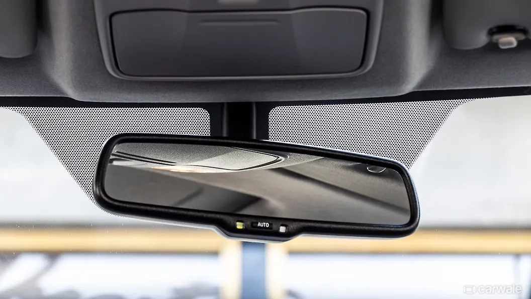 Brezza Inner Rear View Mirror Image, Brezza Photos in India CarWale