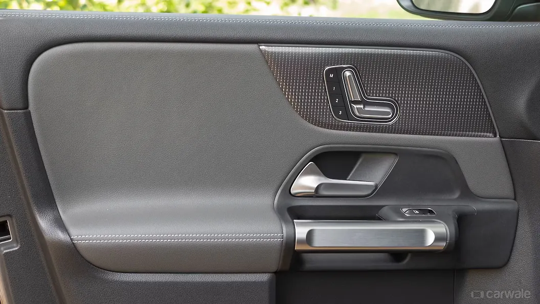 Mercedes-Benz EQB – photo 5