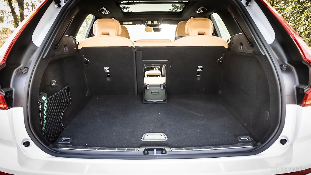 Discontinued Volvo XC60 2022 2025 Images CarWale Discontinued Volvo XC60 2022 2025 Images CarWale