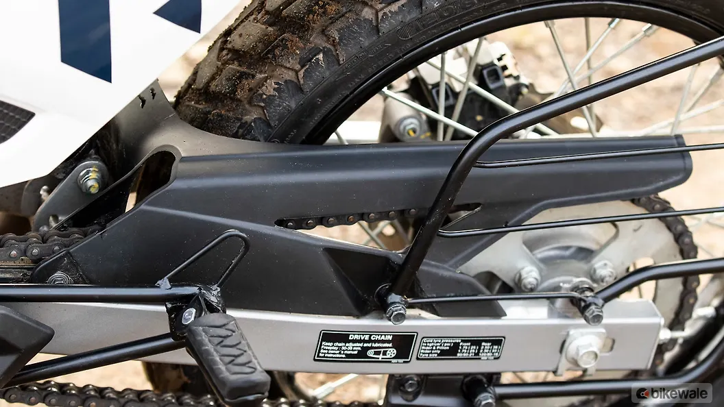 Hero Xpulse 200 4V Drive Chain and Sprocket Image BikeWale