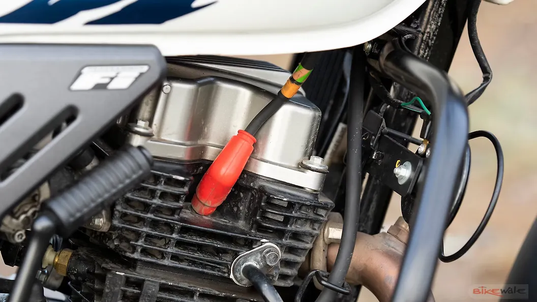 Hero Xpulse 200 4V Engine From Left Image – BikeWale