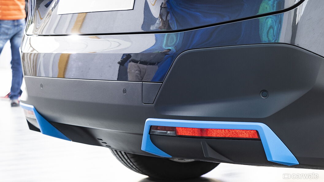 BMW iX Rear Parking Sensor