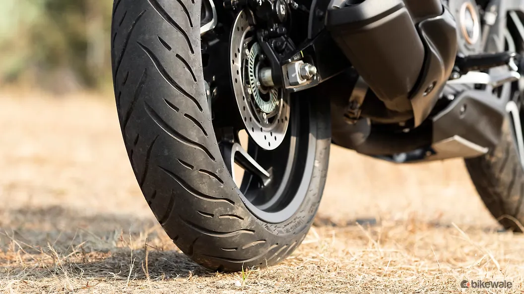 Bajaj Dominar 400 Exterior Image – BikeWale