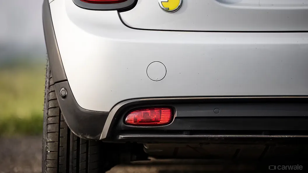 Cooper SE Rear Parking Sensor Image, Cooper SE Photos in India CarWale