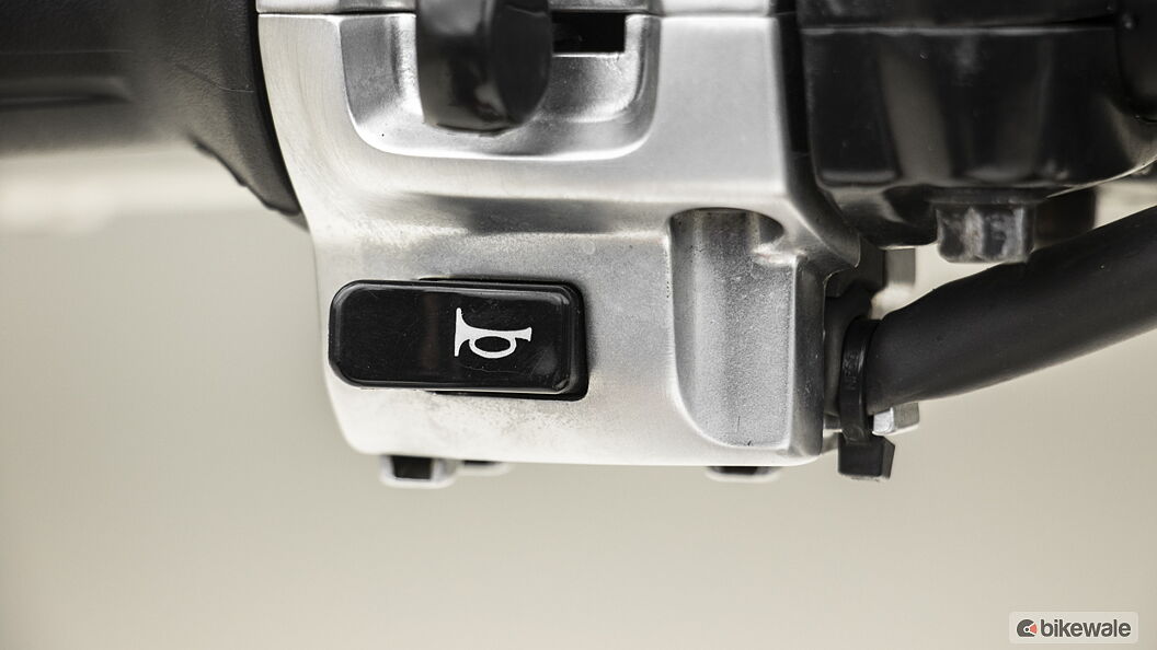 रॉयल एनफ़ील्ड
 सुपर मीटियोर 650 Horn Button