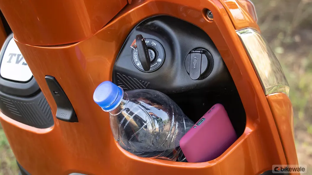 TVS Jupiter 125 Glove Box Image BikeWale