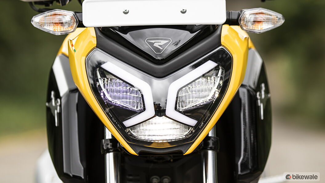 TVS Raider 125 Front Headlamp Cowl Image – BikeWale