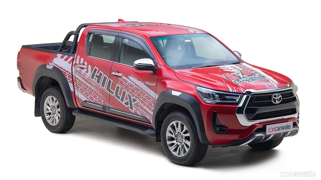 Toyota Hilux Right Front Three Quarter