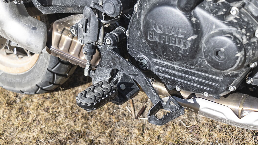 Royal enfield shop himalayan foot pegs