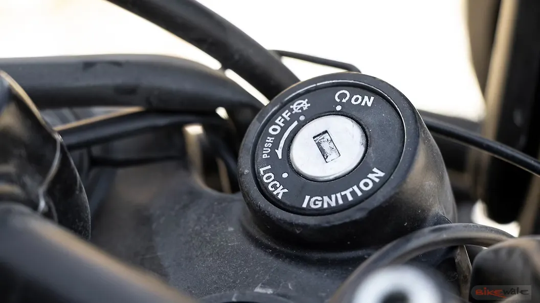 Royal Enfield Himalayan 450 Clock Image BikeWale