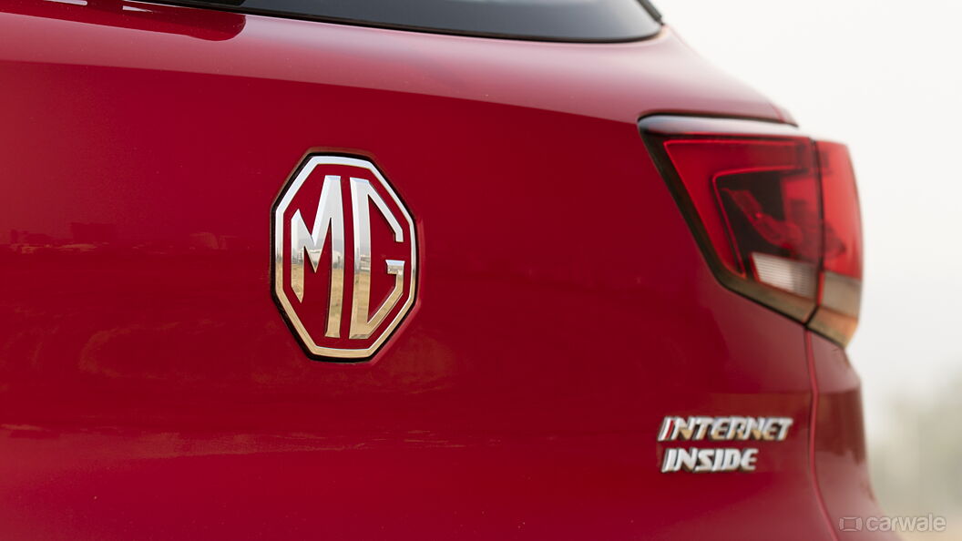 MG ZS EV Rear Logo