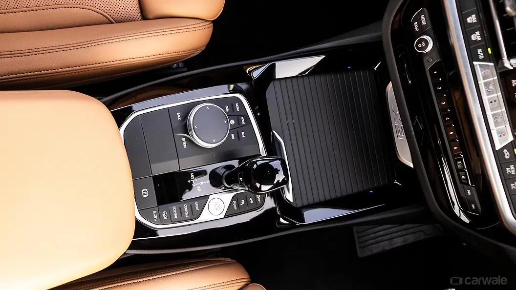 X3 Center Console/Centre Console Storage Image, X3 Photos in India
