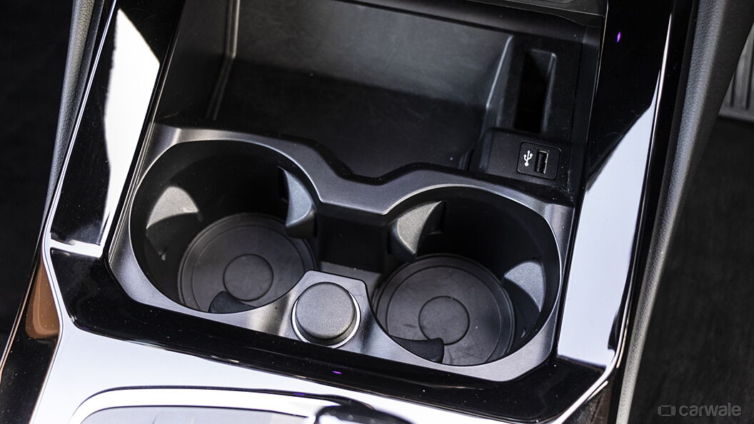 BMW X3 Cup Holders