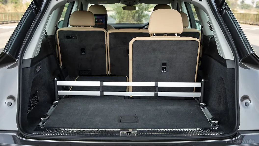 Q7 Bootspace Image, Q7 Photos in India CarWale