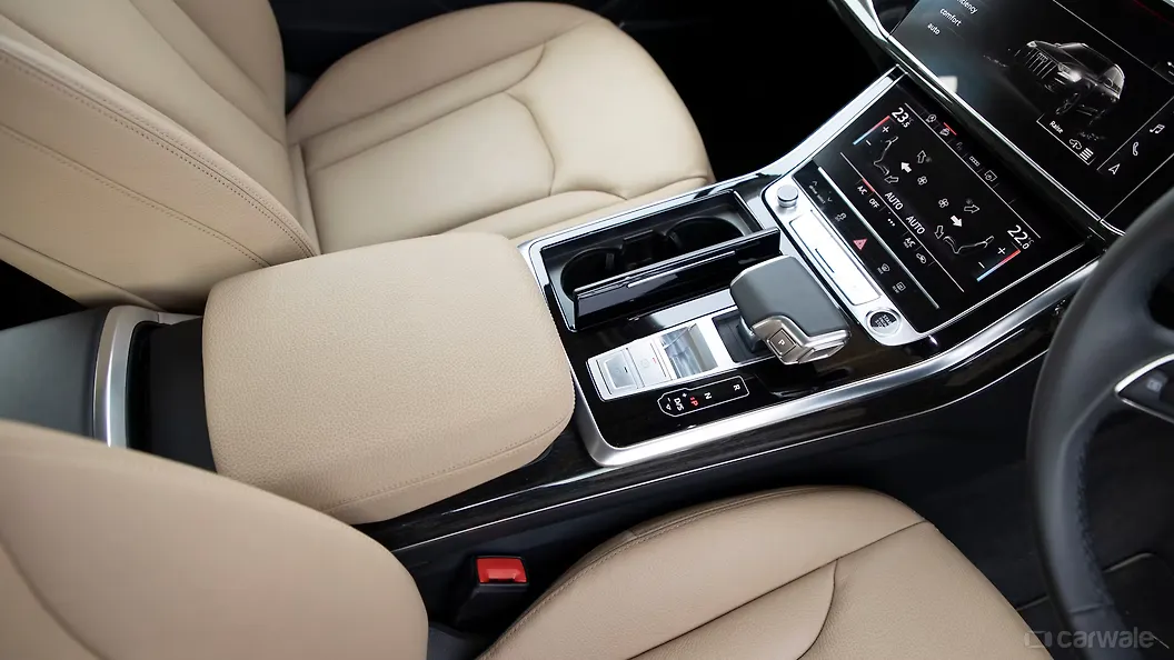 Q7 Bootspace Image, Q7 Photos in India CarWale