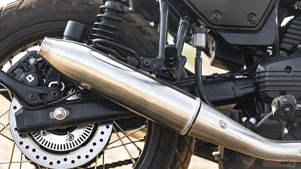 Yezdi Scrambler Silencer/Muffler Image – BikeWale