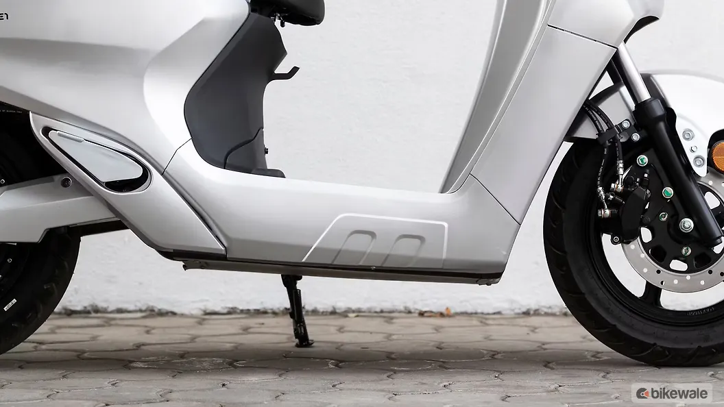 Bounce Infinity E1 Right Side View