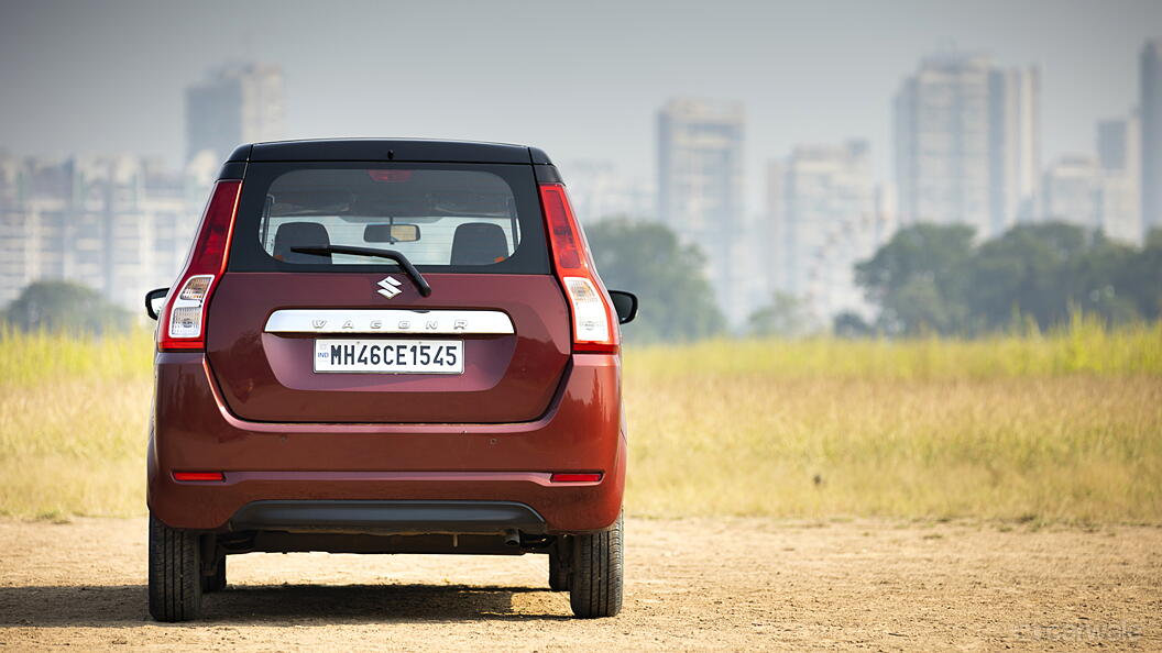 Wagon R Rear View Image, Wagon R Photos in India - CarWale