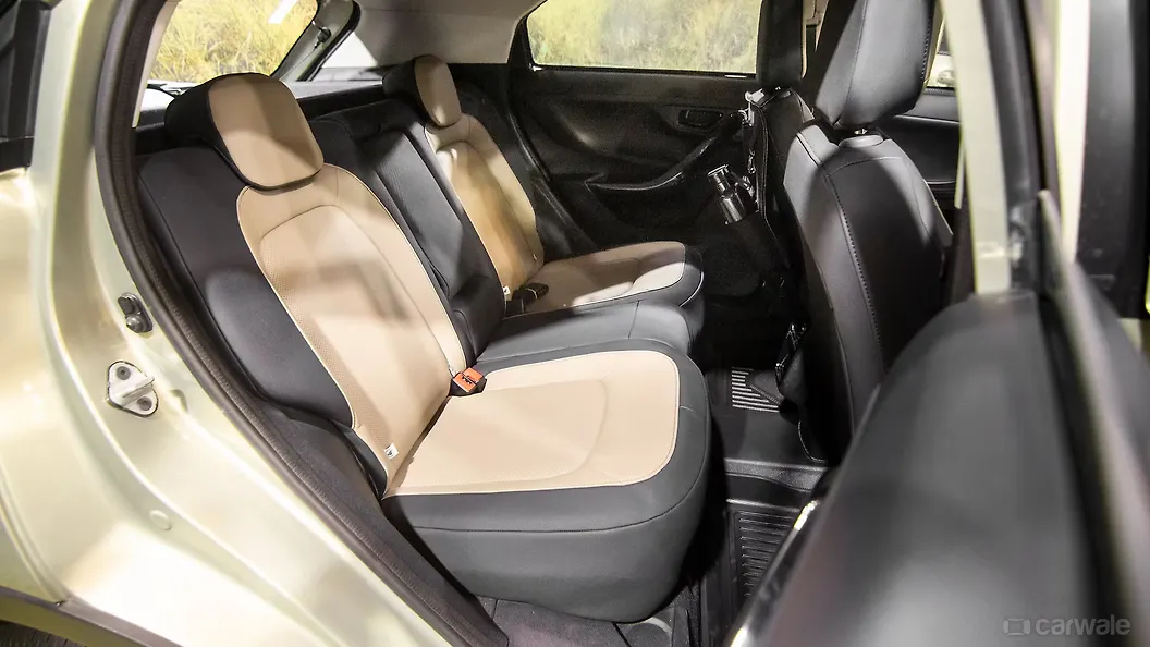 Nexon Rear Seats Image, Nexon Photos in India CarWale