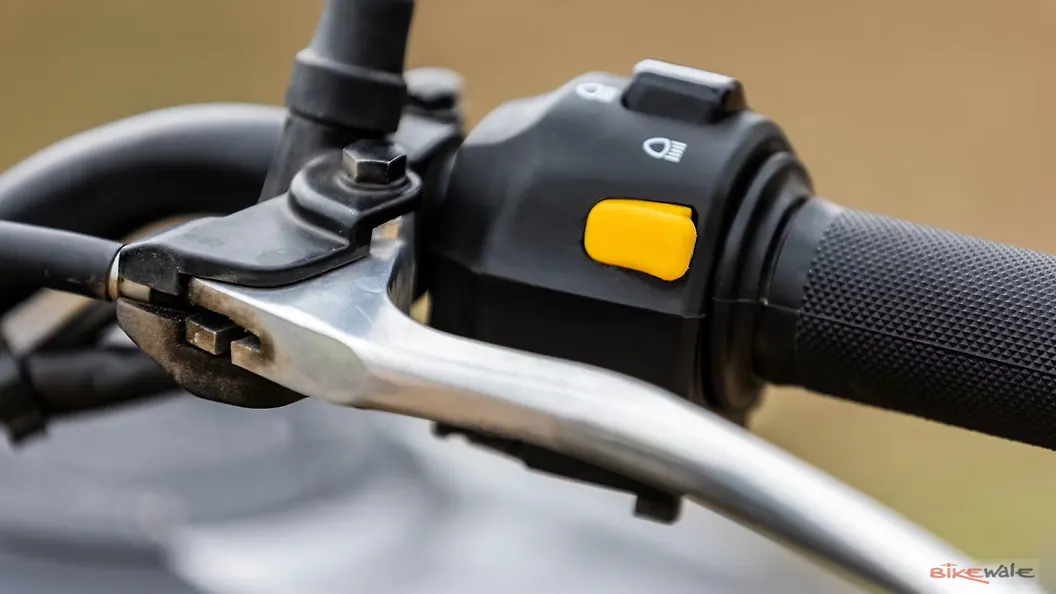 Royal Enfield Scram 411 Clutch Lever Image BikeWale