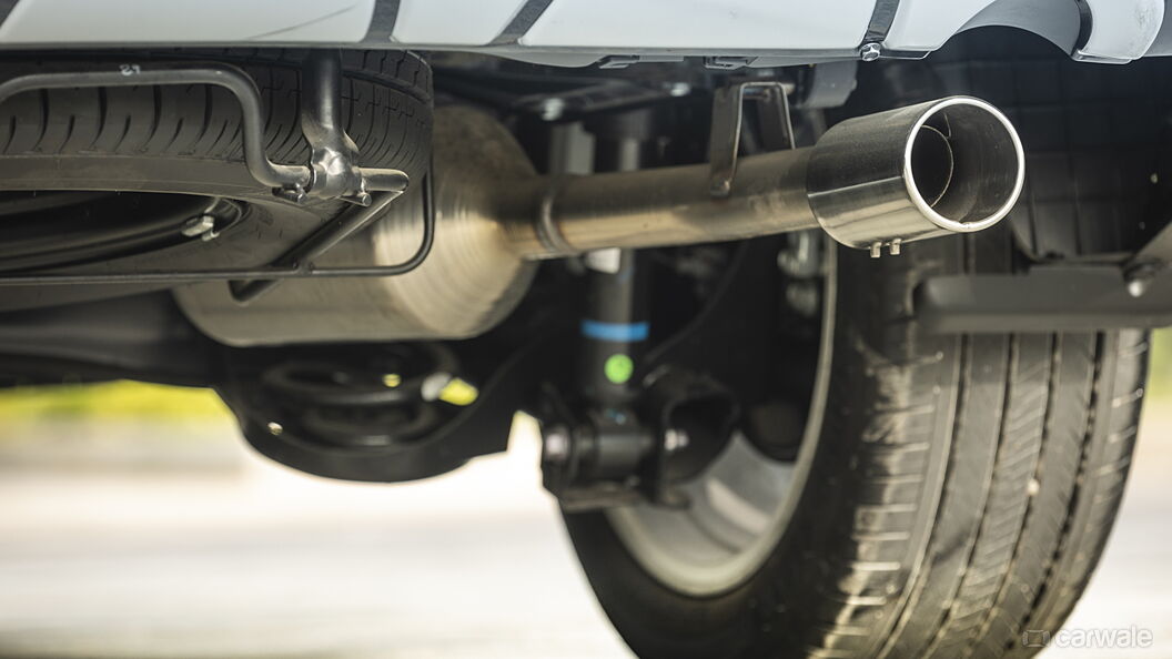 Toyota Innova Hycross Exhaust Pipes