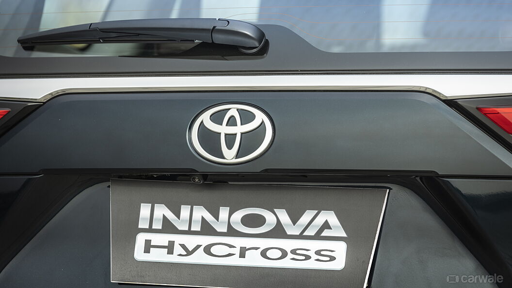 Toyota Innova Hycross Rear Logo