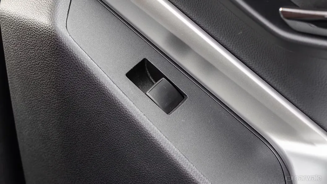 Innova Hycross Rear Power Window Switches Image, Innova Hycross Photos in India CarWale