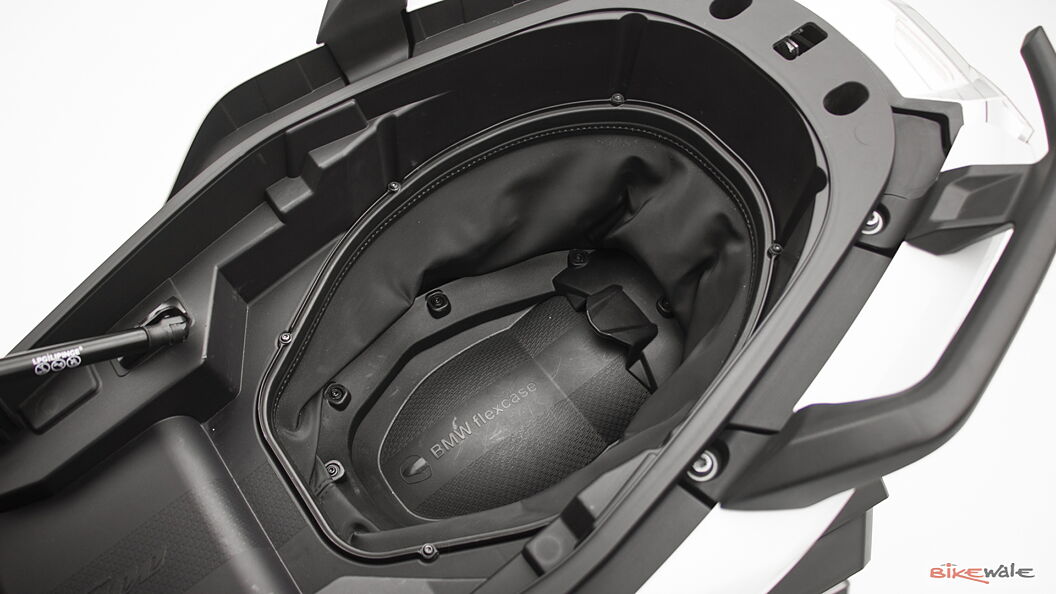 BMW C 400 GT Underseat Storage Image – BikeWale